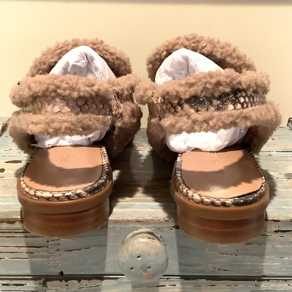 New Aerosoles GABRIELLE Fur Lined Snakeskin Print Slip On Size 7.5 - Picture 4 of 11